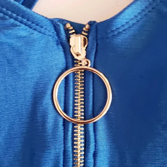 No Boundaries Juniors' Plus Size Rib Zip Front One Piece Swimsuit Royal Blue - Picture 4 of 16